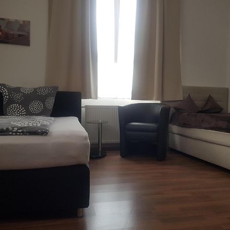 Ferienwohnung Fiwa Fewo-1 Und Fewo-2 Pirmasens Phòng bức ảnh