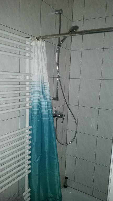 Ferienwohnung Fiwa Fewo-1 Und Fewo-2 Pirmasens Phòng bức ảnh