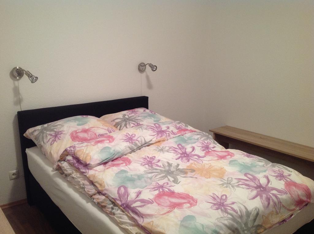Ferienwohnung Fiwa Fewo-1 Und Fewo-2 Pirmasens Phòng bức ảnh